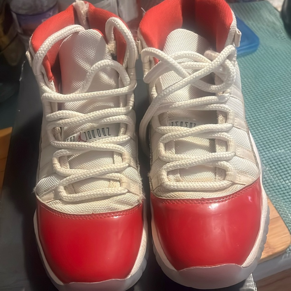 Grade school Jordan 11